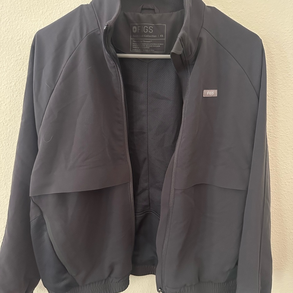 Figs Women's Sydney Scrub Jacket